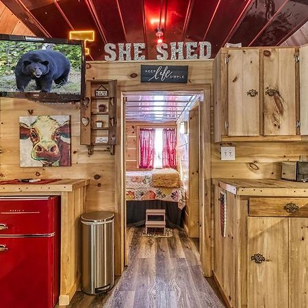 The Tiny Barn, 1089 Free Tickets Each Paid Day, Dollywood And More Sevierville Esterno foto
